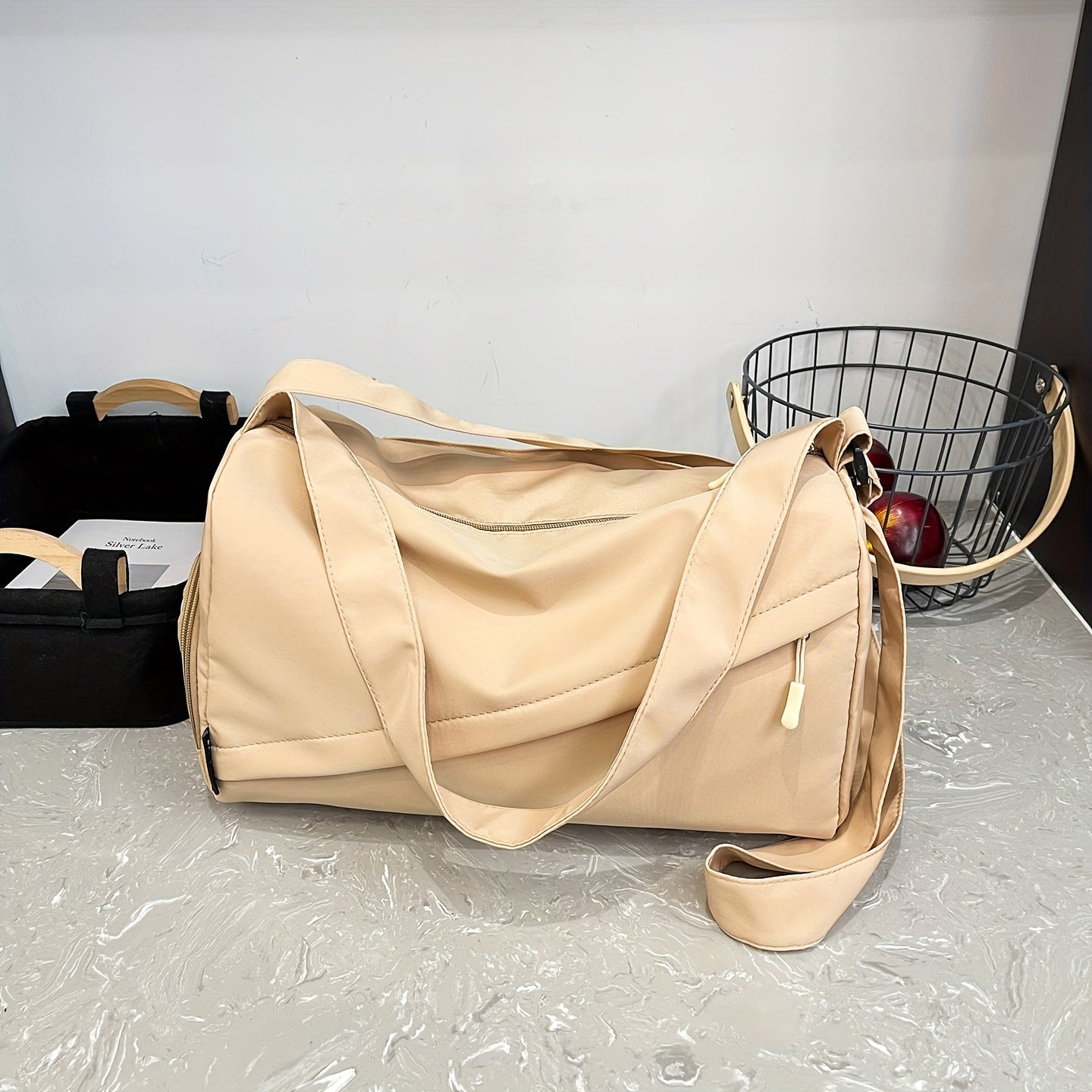 A Versatile Sports And Fitness Bag, Ideal for Short Trips, a Lightweight Swimming Bag Designed for Women, a Yoga Bag Suitable for Men, And a Unisex Luggage Bag