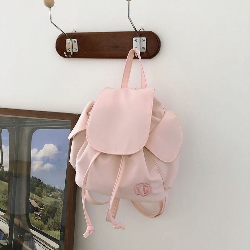 Lightweight And Versatile Casual Backpack in a Solid Color, Perfect for Travel Or School, Designed for Women