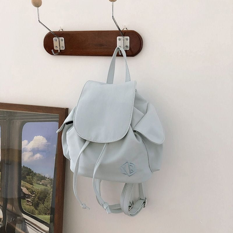 Lightweight And Versatile Casual Backpack in a Solid Color, Perfect for Travel Or School, Designed for Women