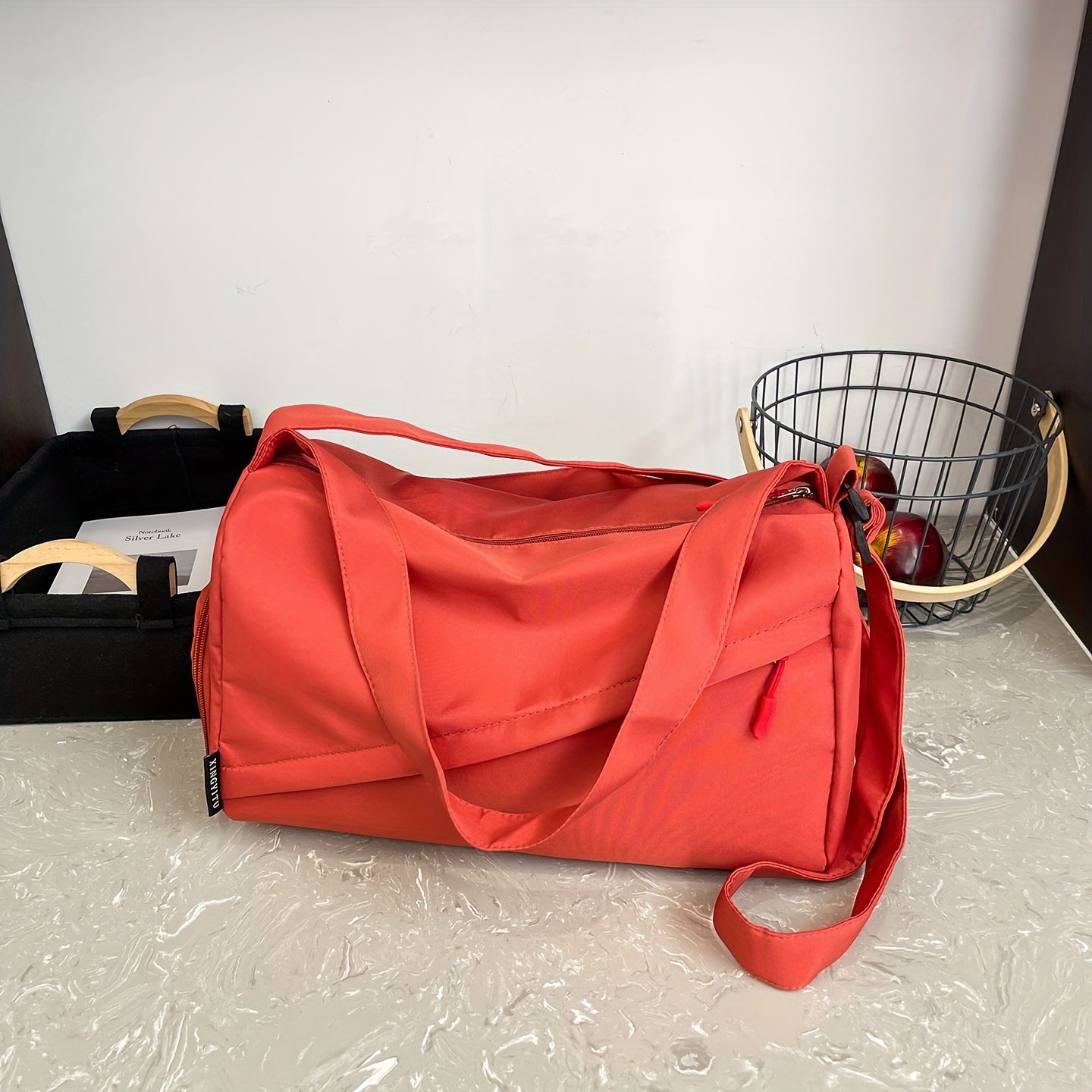 A Versatile Sports And Fitness Bag, Ideal for Short Trips, a Lightweight Swimming Bag Designed for Women, a Yoga Bag Suitable for Men, And a Unisex Luggage Bag